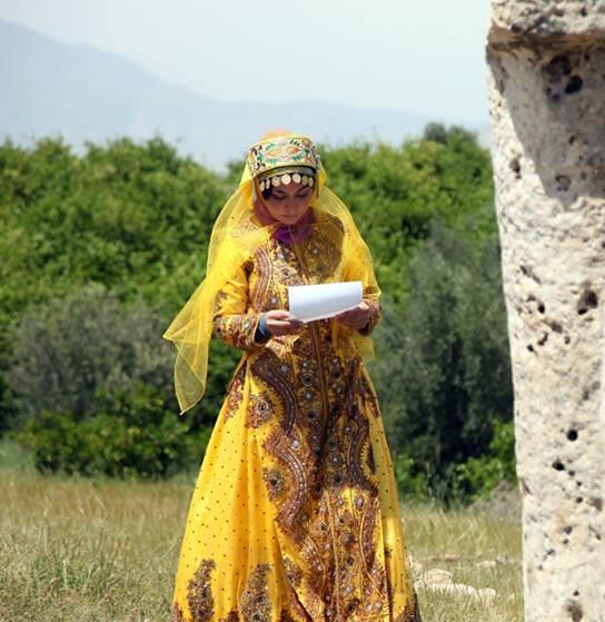 دانلود آهنگ دختر خاله محسن اسفندیاری و ایمان غلامی